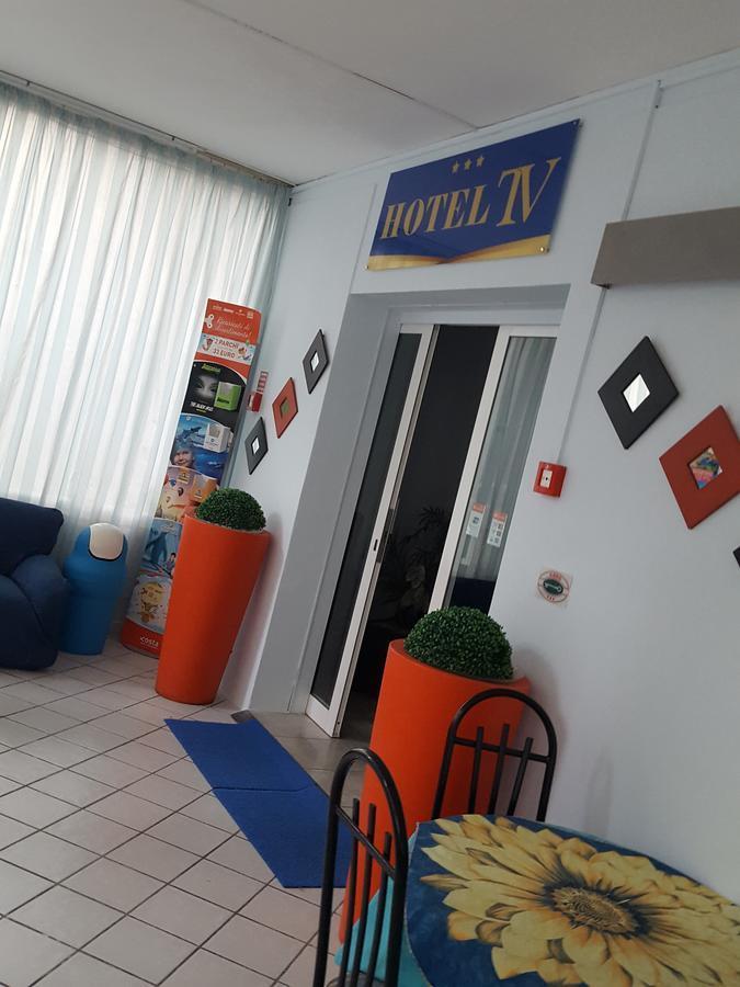 Hotel Tv 里米尼 外观 照片